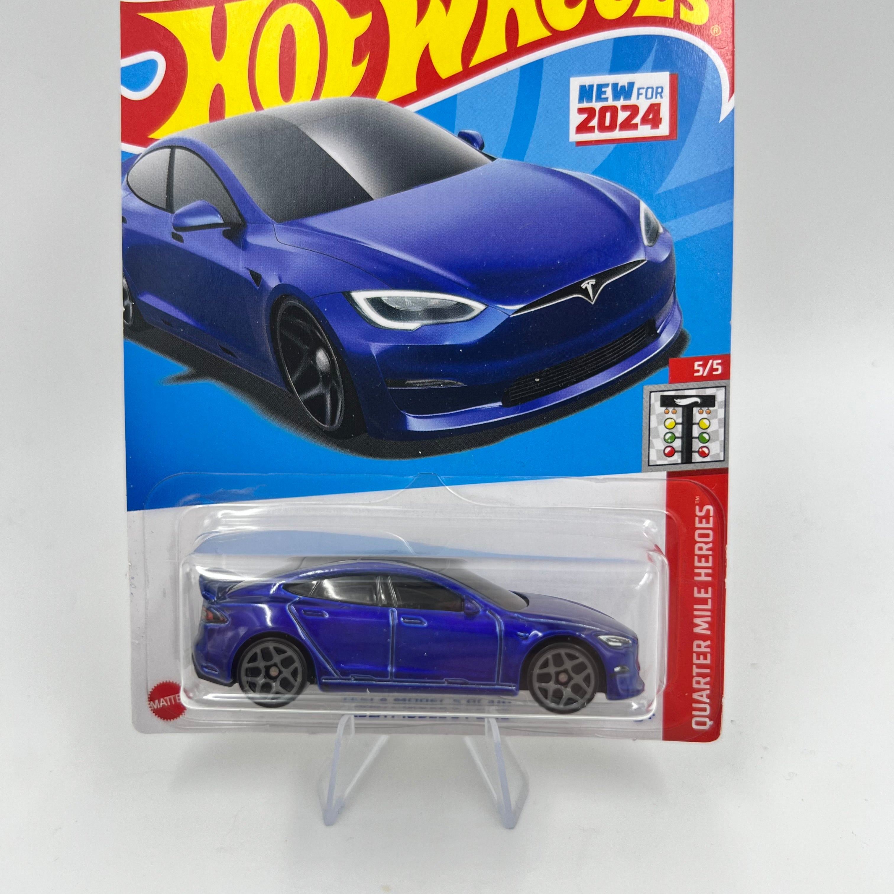 Custom Made Diecast 1:64 + Protector Case Hot wheels for any occasion