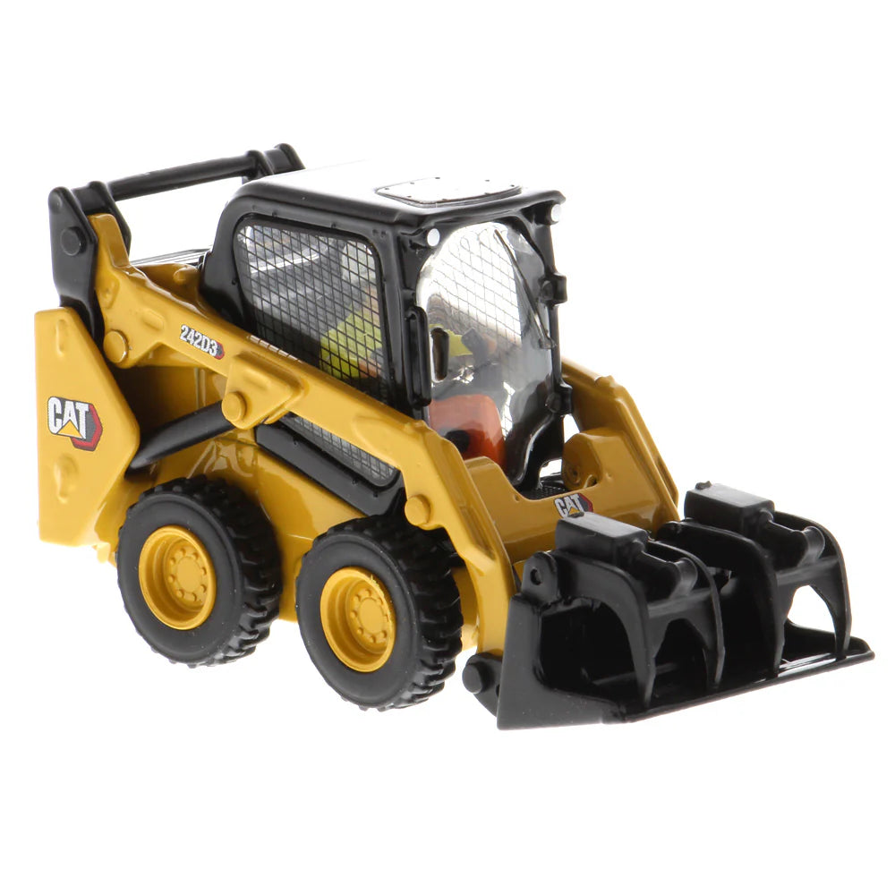 Diecast Masters 1:50 Cat 242D3 Skid Steer Loader Diecast Model 85676 Front Total