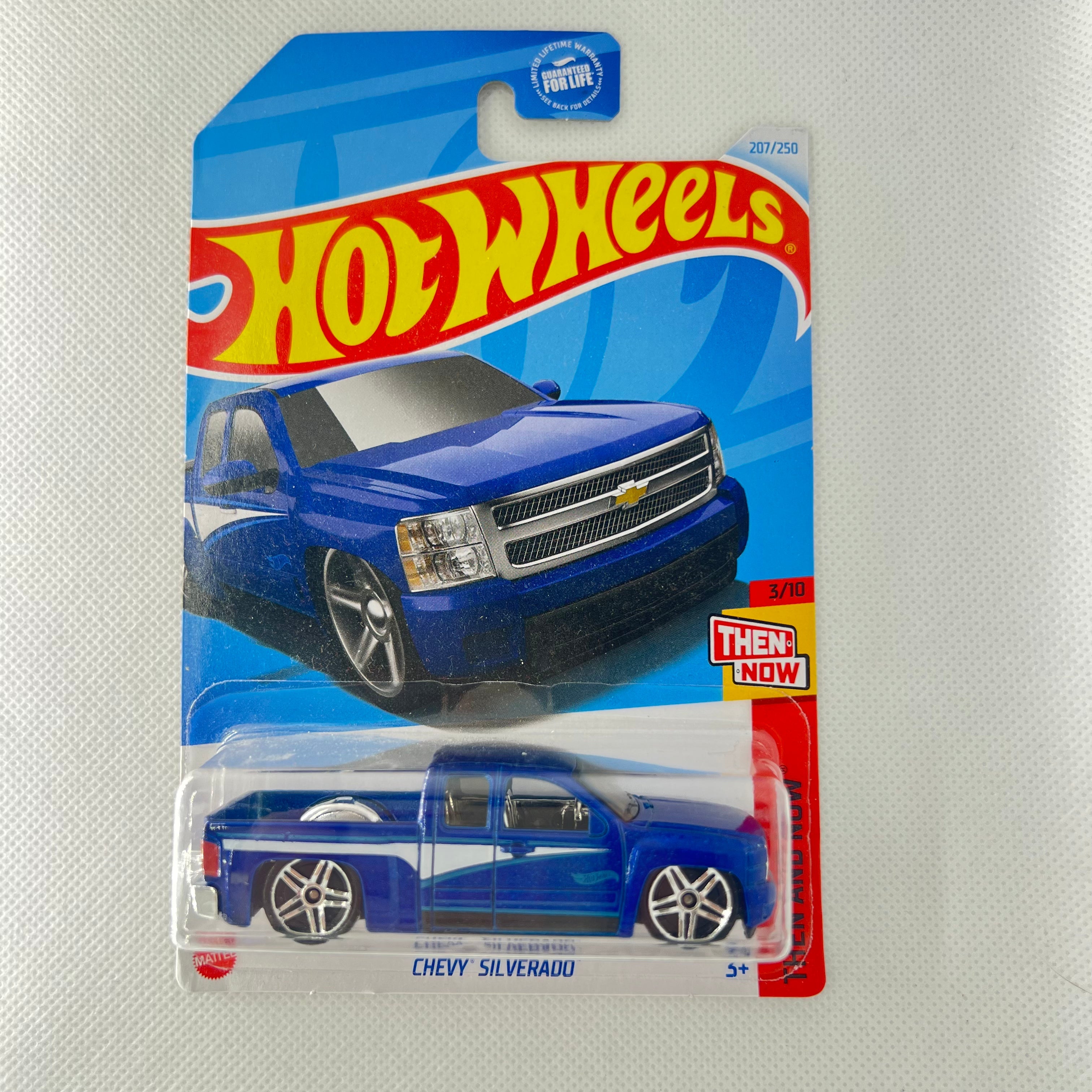 Hot Wheels American Power V2 1:64 Diecast Assorted (Ford, Chevy, Dodge, Mustang, Corvette, GMC, Jeep, Merc, Camaro)