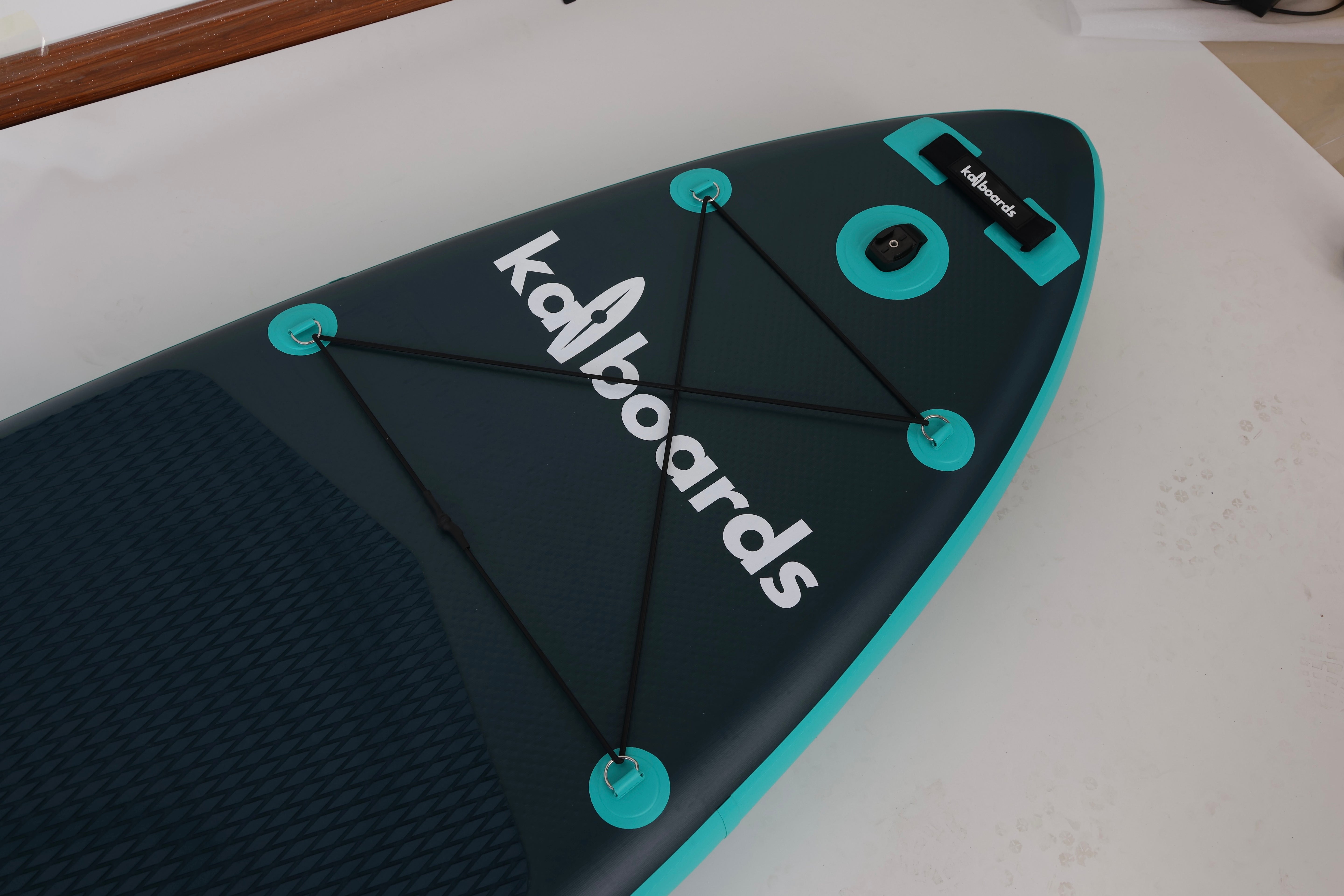 Kai Boards The Leaf 10’6 Inflatable SUP Paddle Board Set - Green