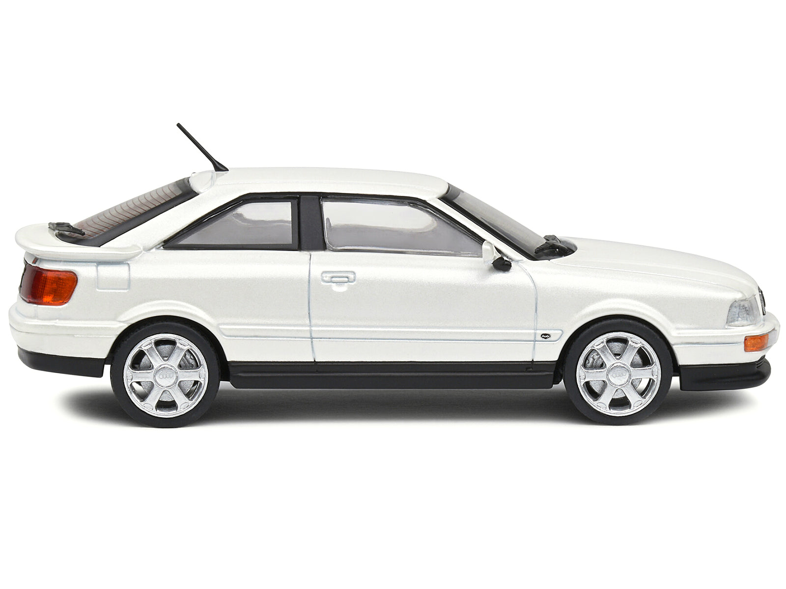 1992 Audi Coupe S2 Pearl White Metallic 1/43 Diecast Model Car by Solido