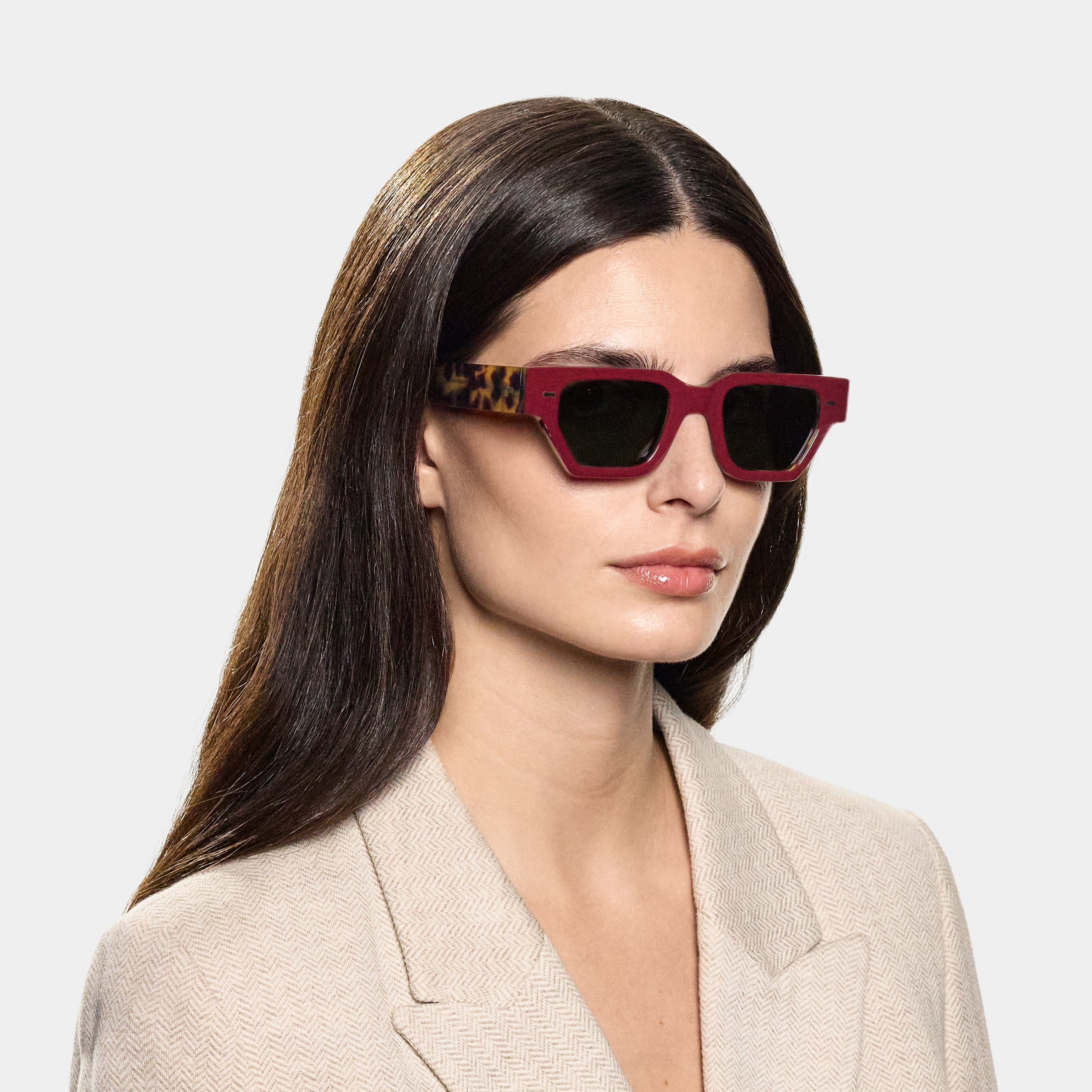 TBD Eyewear Raso Plum Bottle Green Lens Sunglasses Woman