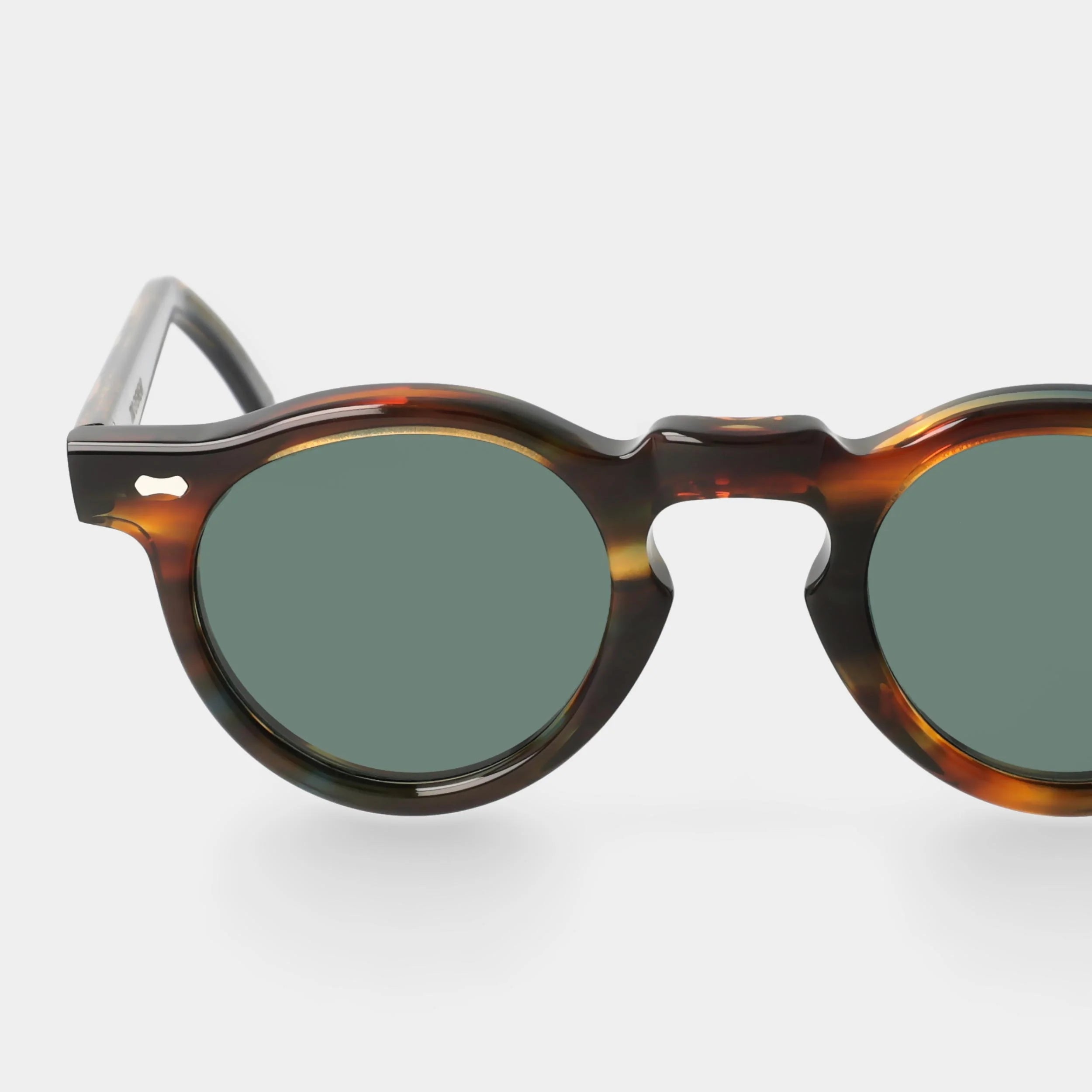 TBD Eyewear Welt River Bottle Green Lens Sunglasses Detail