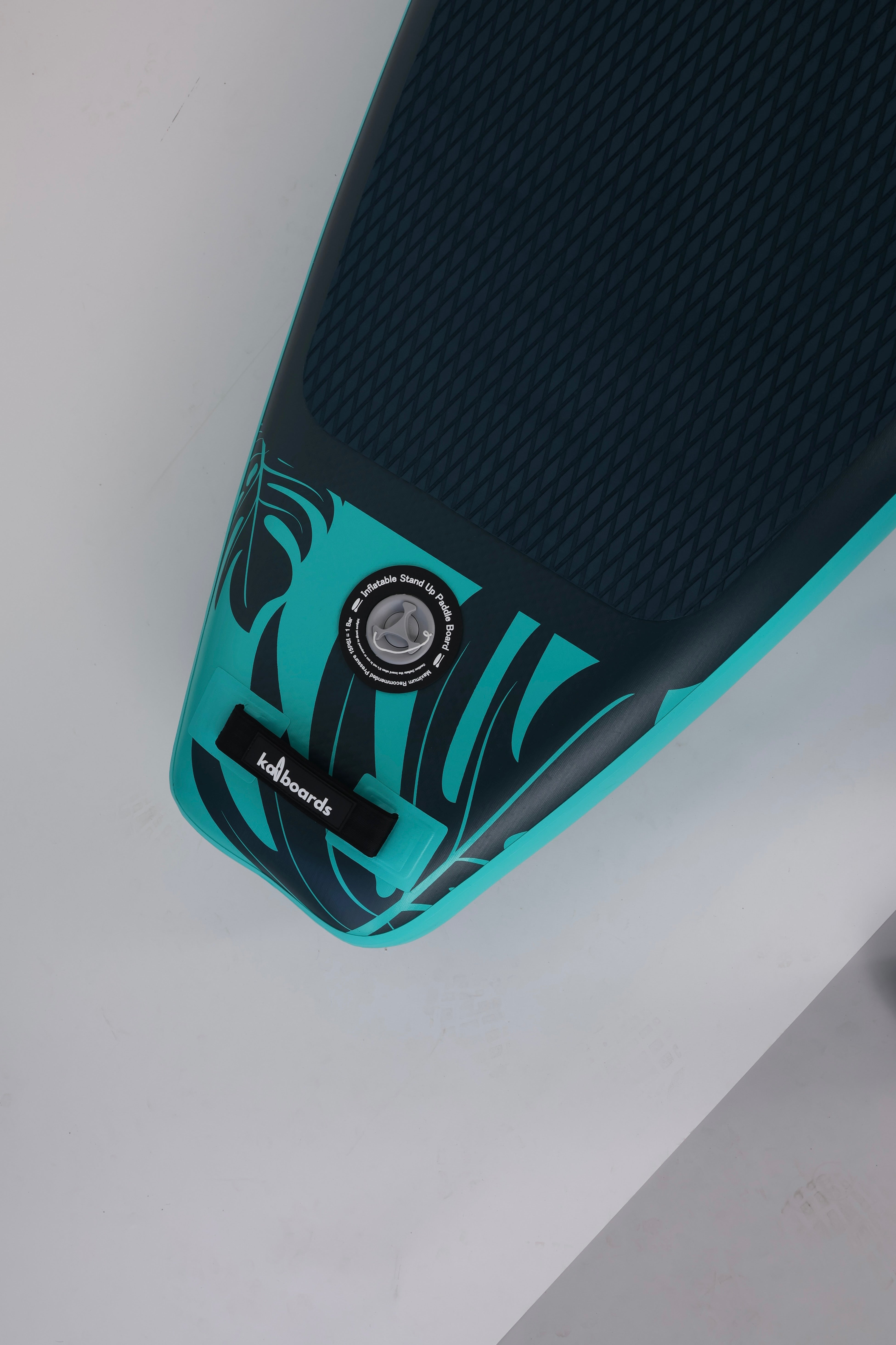 Kai Boards The Leaf 10’6 Inflatable SUP Paddle Board Set - Green