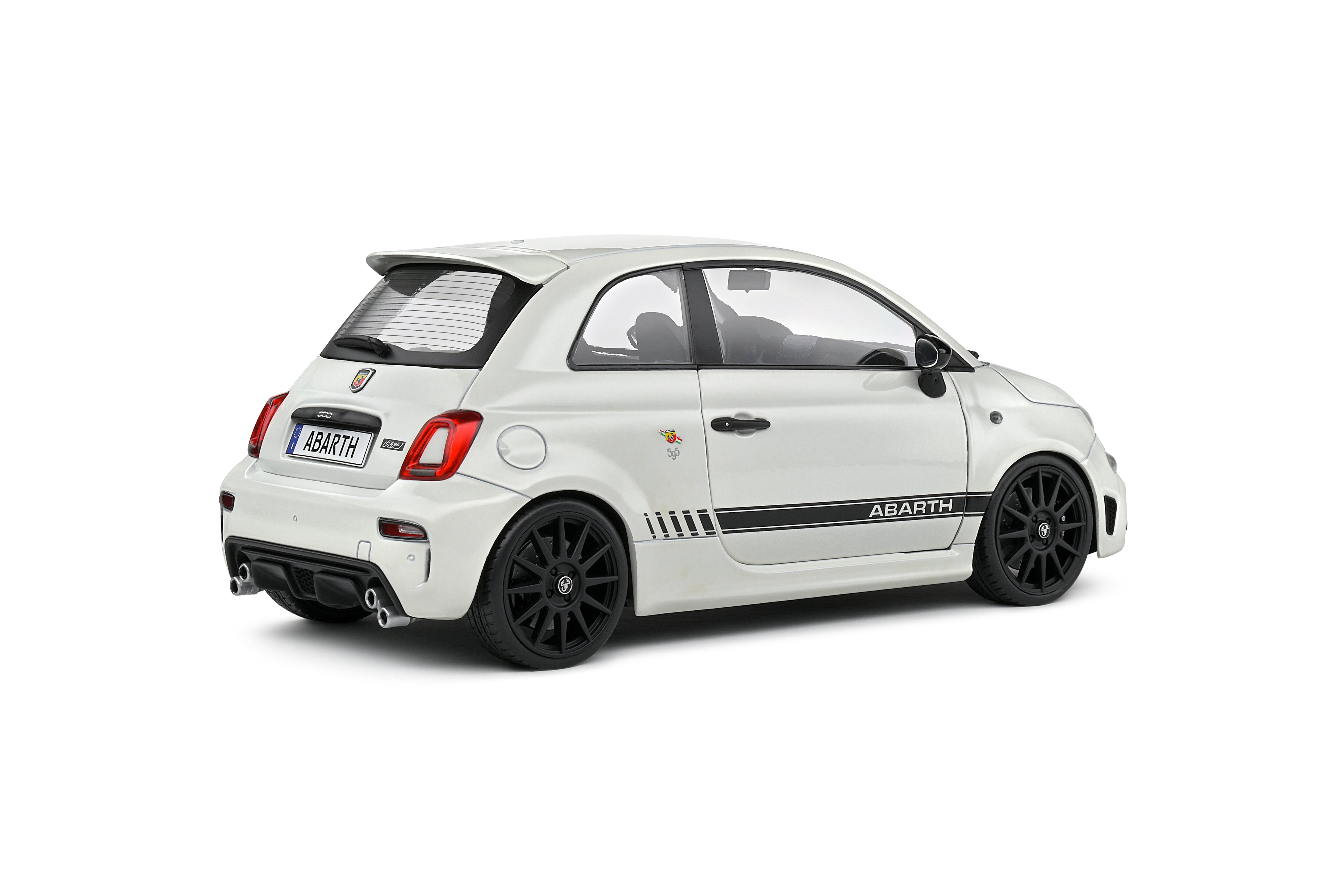 Solido Fiat F595 Abarth White - 2022 1:18 Diecast Car S1811301