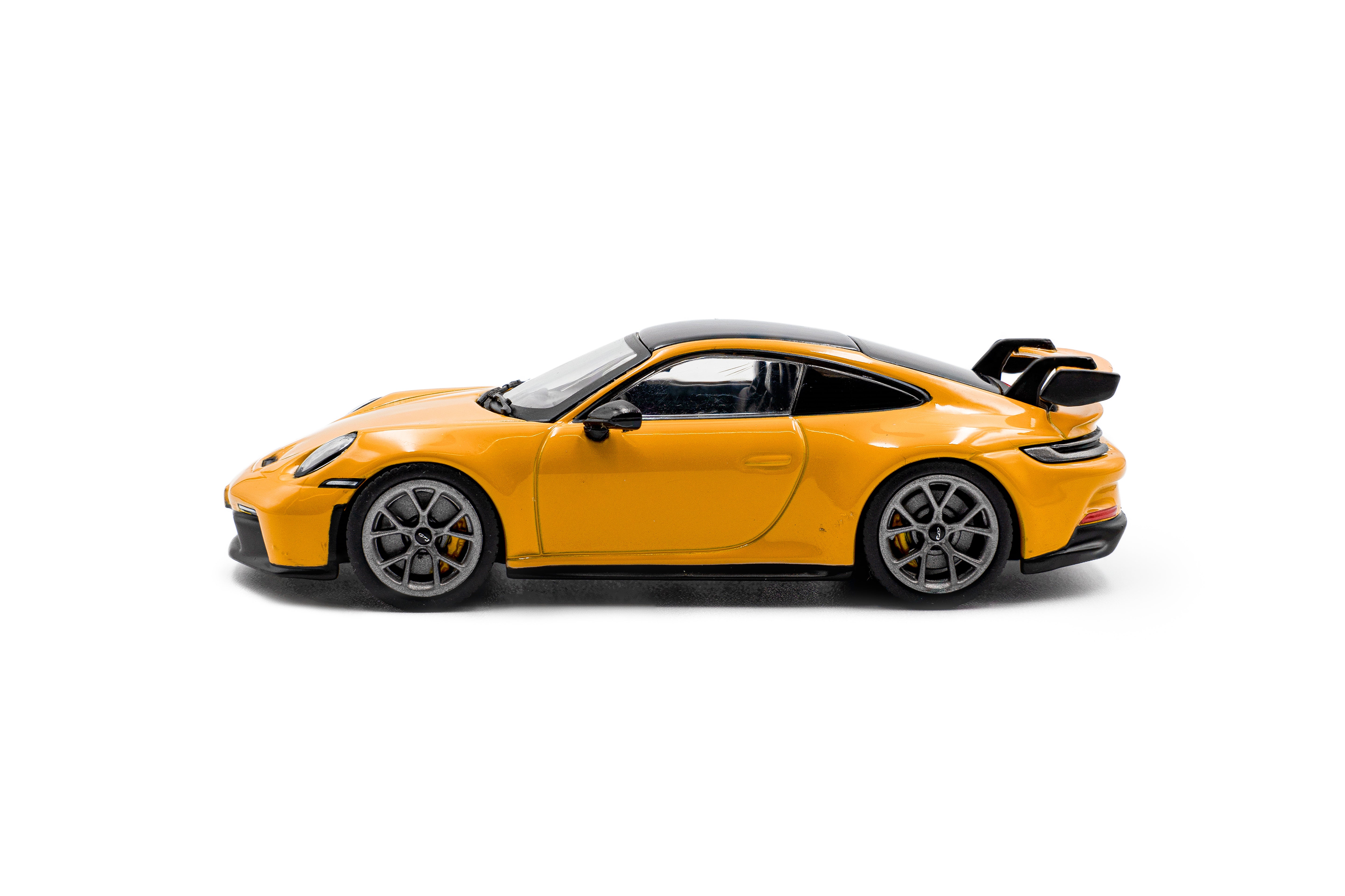Solido Porsche 911 (992) GT3 Signal Yellow-2023 1:43 Diecast Car S4312504
