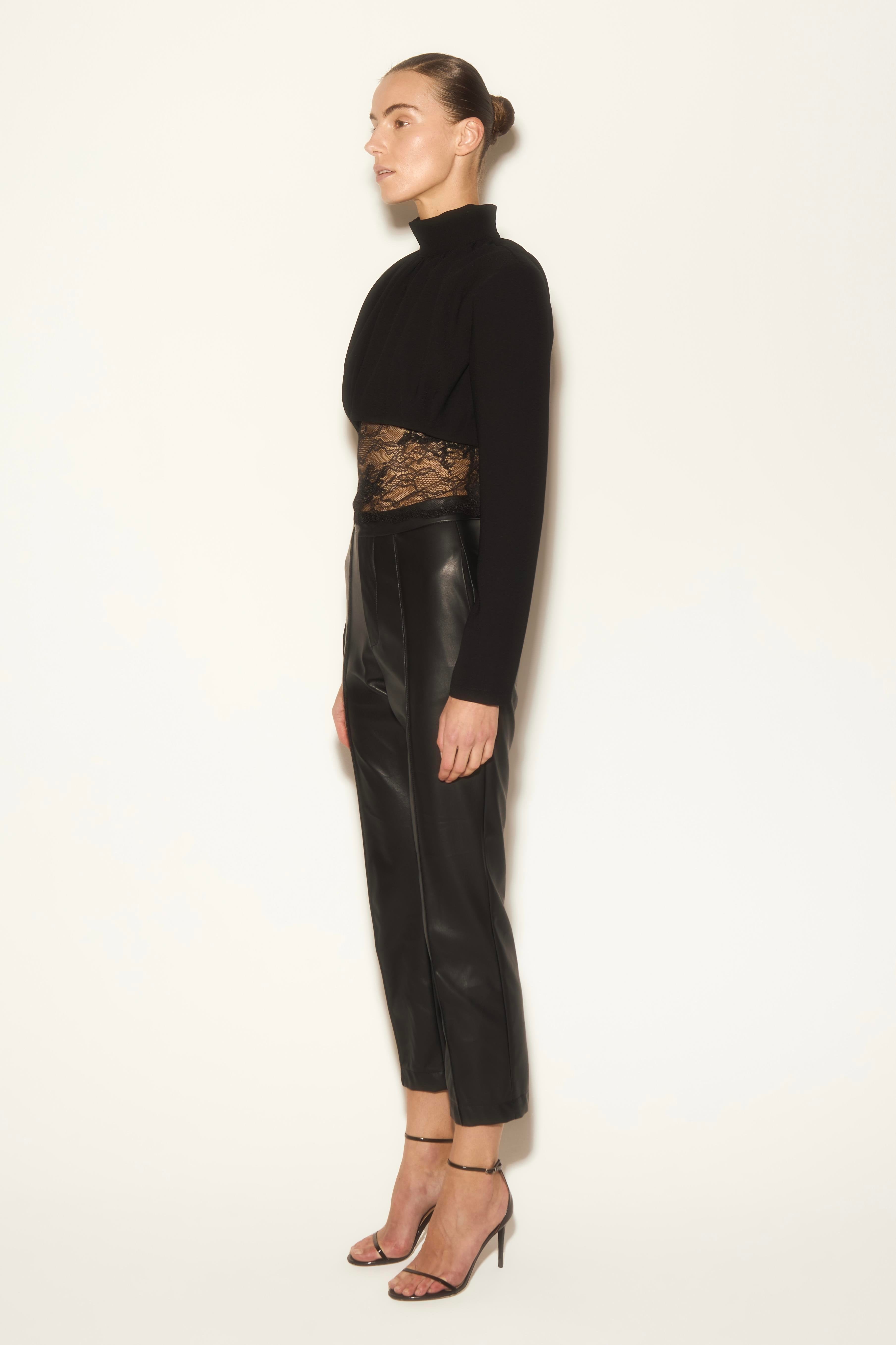 Herfetch Contrast Top