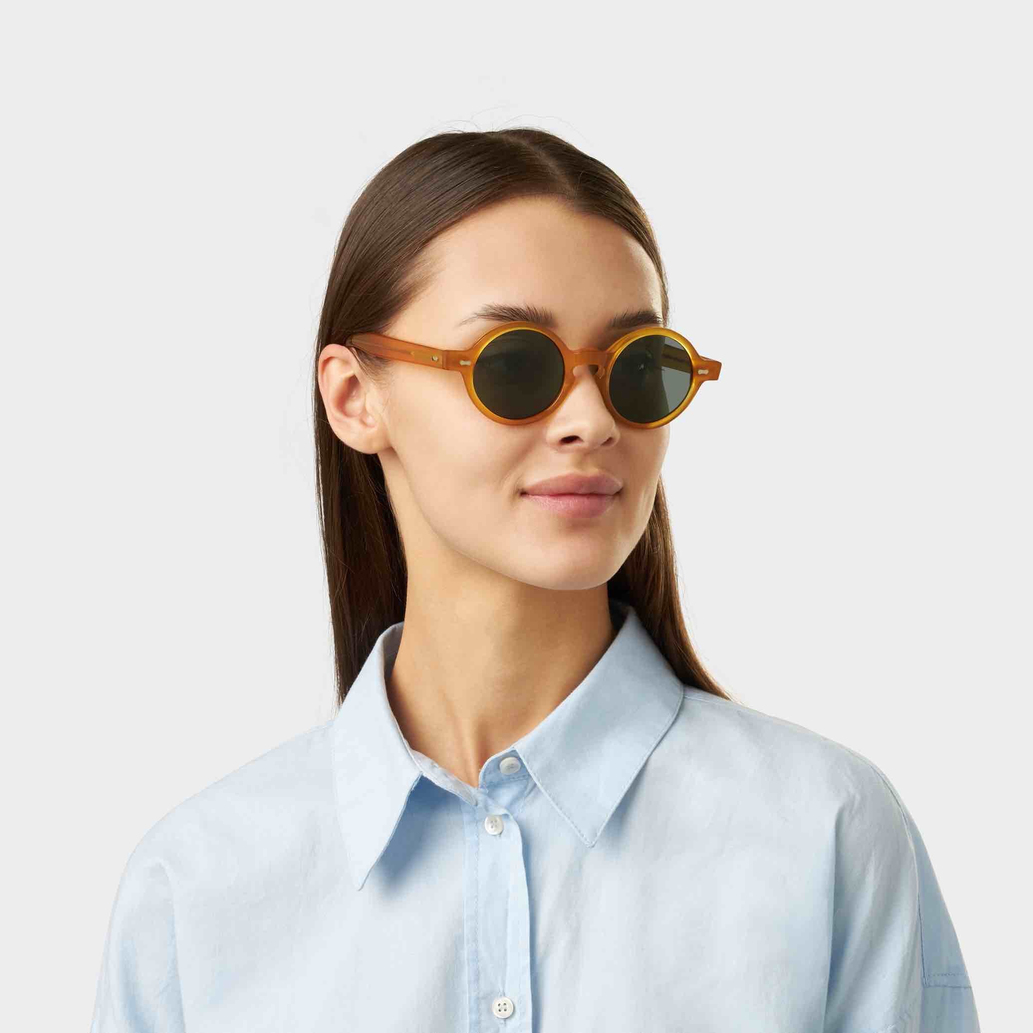 TBD Eyewear Oxford Eco Honey Bottle Green Lens Sunglasses Woman