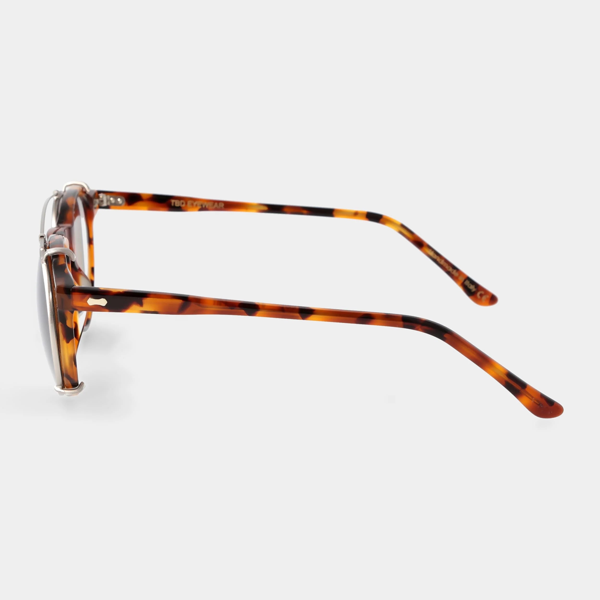 TBD Eyewear Pleat Amber Tortoise Silver Tobacco Lens Clip On Side